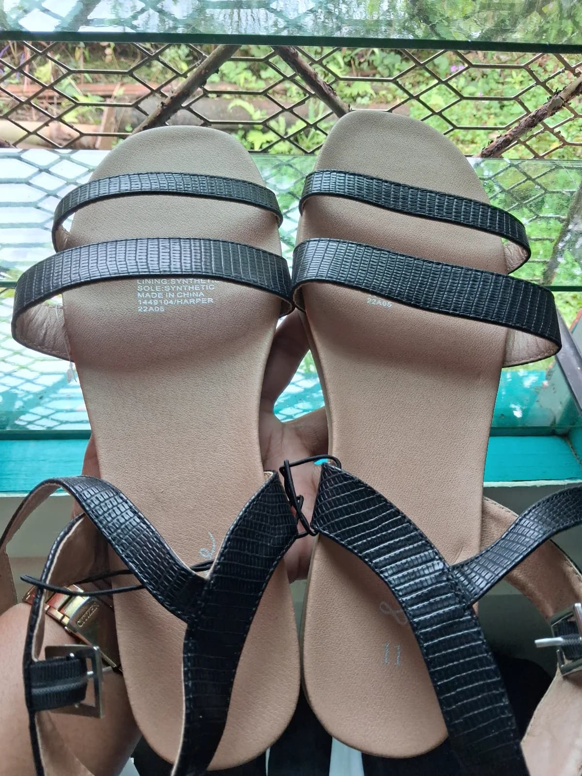 Black Sandal — photo 1