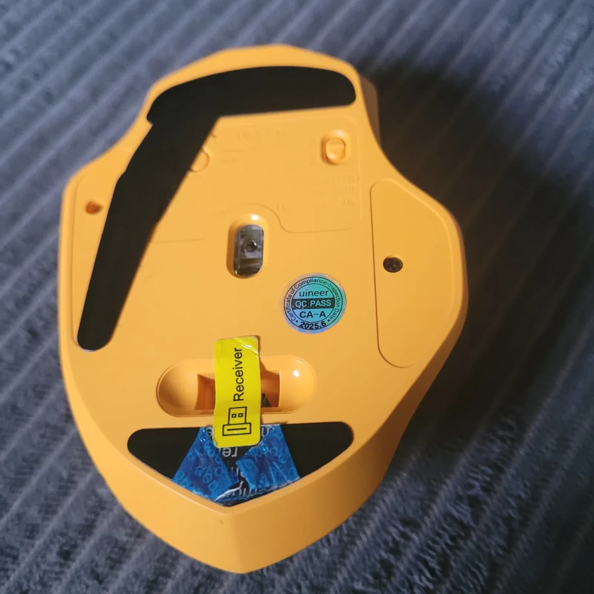 Yellow Wireless Mouse — photo 4