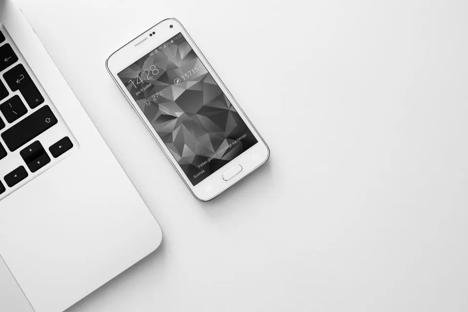 Samsung Galaxy S7 32GB White