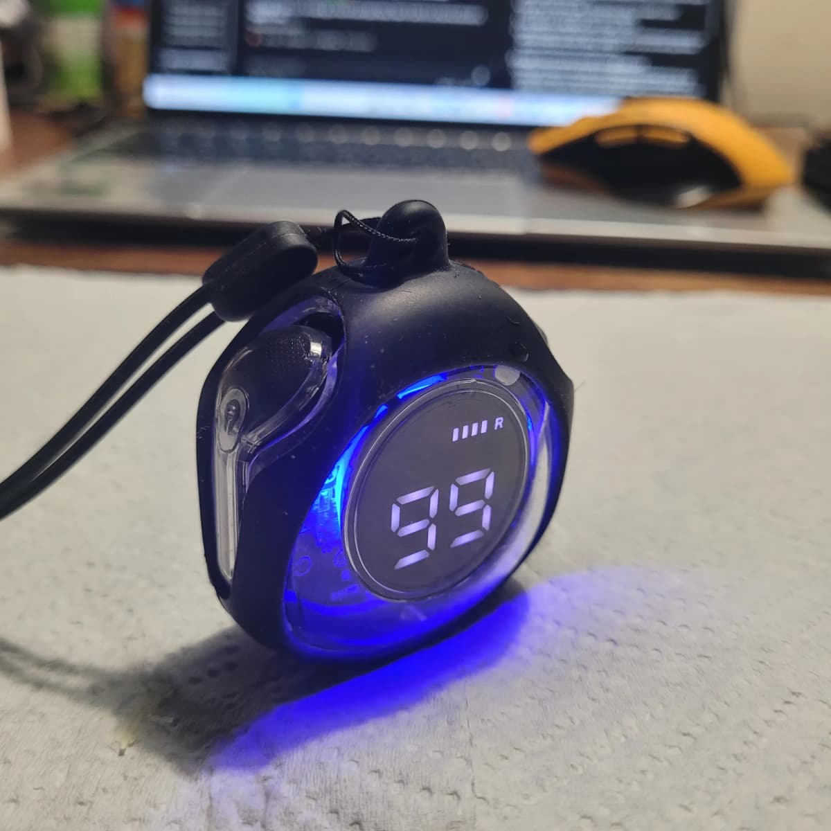 Headphones — photo 3