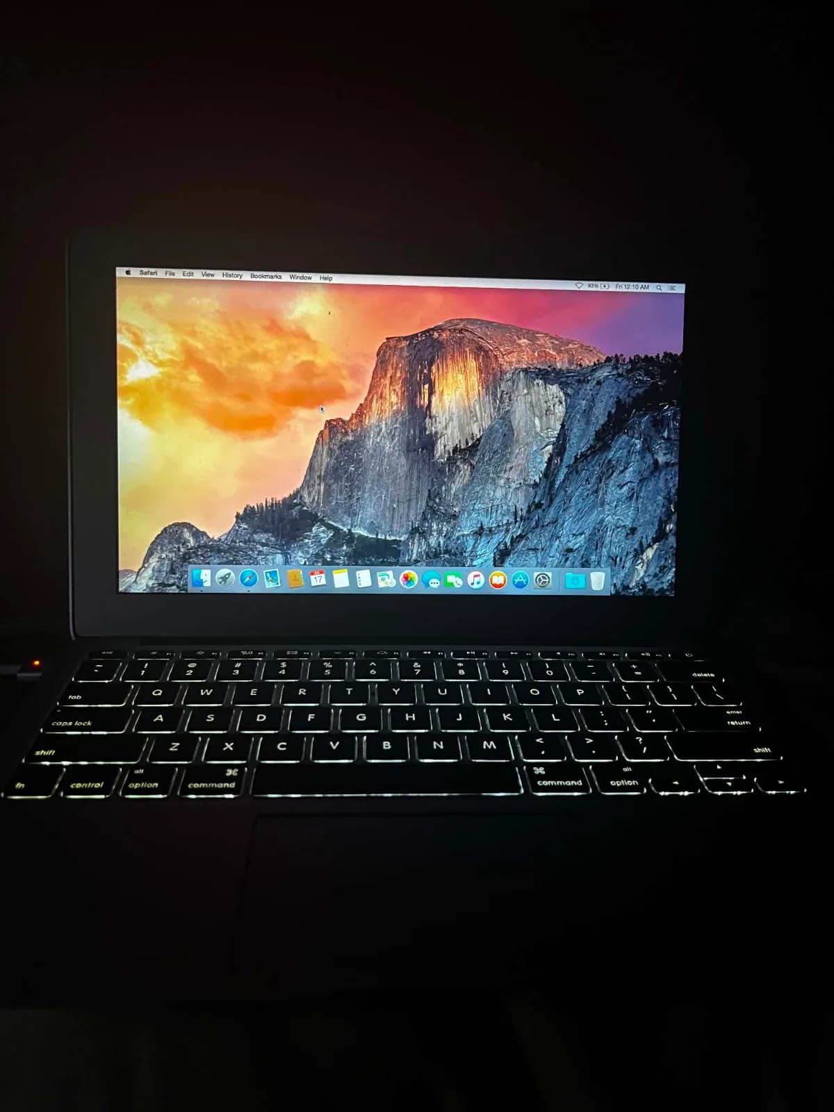 MacBook — photo 1