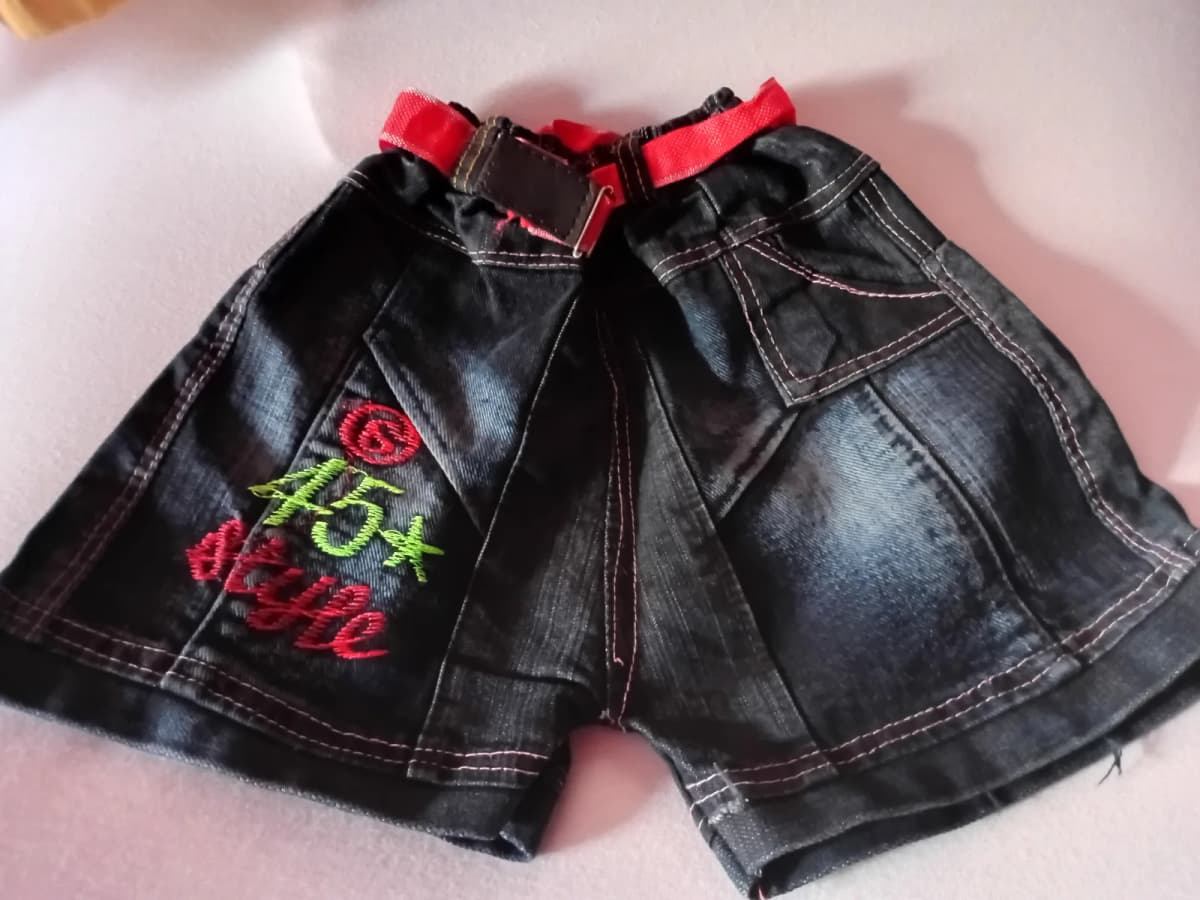 Kids shorts — photo 1
