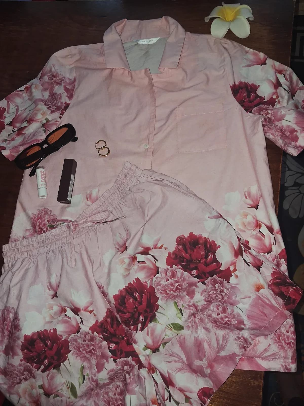 Top and shorts pair — photo 1