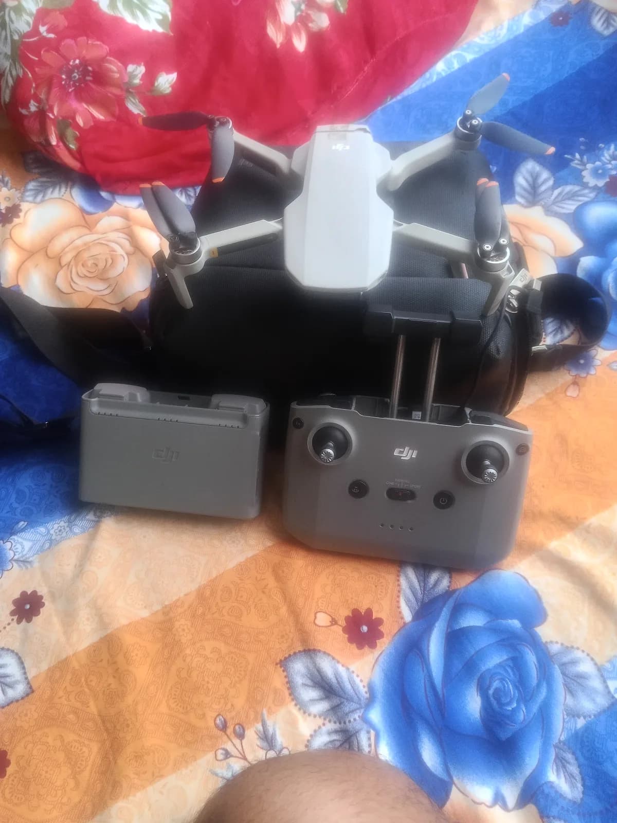 DJI mini 2 drone fly more combo deal for sale — photo 1